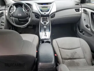 2012 Hyundai Elantra Limited z VIN 5NPDH4AE7CH108845, wystawiony jako Copart lot #59153435 z przebiegiem 209 804 mil mil oraz Czysty tytuł • Clean title. Historia ofert i sprzedaży dostępna na DreamBid. Obrazek 8.