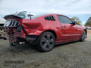 2013 Ford Mustang V6 with VIN 1ZVBP8AM7D5200710, listed as a Copart auction lot 46943765 with 140,327 mi miles and Salvage Title. Bid and sale history available at carsss.com. Image 3.