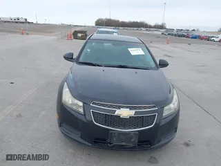 2011 Chevrolet Cruze LT w/2LT with VIN 1G1PG5S9XB7105604, listed as a IAAI auction lot 42019978 with 123,090 mi miles. Bid and sale history available at carsss.com. Image 6.