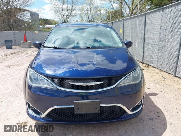2017 Chrysler Pacifica Touring L with VIN 2C4RC1BG7HR514864, listed as a IAAI auction lot 42187845 with 86,774 mi miles and . Bid and sale history available at DreamBid. Image 12.