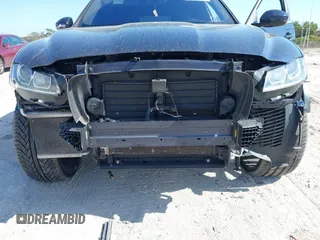 2019 Jaguar F-Pace 25t Premium с VIN SADCJ2FX9KA609583, выставлен на аукционе IAAI как лот 41530705 с пробегом 60 013 миль миль и . История ставок и продаж доступна на DreamBid. Изображение 6.