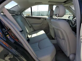 2005 Mercedes-Benz C 240 с VIN WDBRF81J75F705005, выставлен на аукционе Copart как лот 61305545 с пробегом 100 541 миль миль и Списание • Salvage title. История ставок и продаж доступна на DreamBid. Изображение 10.