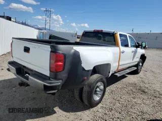 2016 GMC Sierra 3500HD SLT z VIN 1GT42XC86GF277877, wystawiony jako Copart lot #55825015 z przebiegiem 205 718 mil mil oraz Szkody całkowita. Historia ofert i sprzedaży dostępna na DreamBid. Obrazek 3.