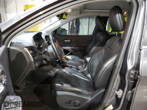 2020 Jeep Cherokee Limited с VIN 1C4PJMDN8LD564548, выставлен на аукционе Copart как лот 88099355 с пробегом 68 235 миль миль и Списание • Salvage title. История ставок и продаж доступна на DreamBid. Изображение 7.