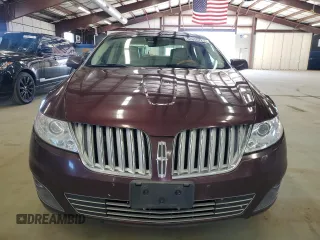 2011 Lincoln MKS EcoBoost z VIN 1LNHL9FT2BG612853, wystawiony jako Copart lot #53654885 z przebiegiem 299 599 mil mil oraz Czysty tytuł • Clean title. Historia ofert i sprzedaży dostępna na DreamBid. Obrazek 5.