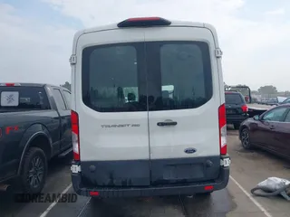 2019 Ford Transit с VIN 1FTYR2CM6KKA87249, выставлен на аукционе IAAI как лот 42684483 с пробегом 194 890 миль миль и . История ставок и продаж доступна на DreamBid. Изображение 16.