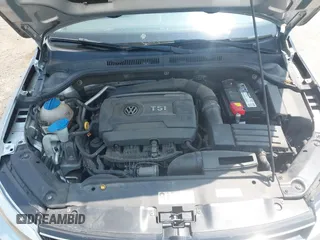 2015 Volkswagen Jetta SE with VIN 3VWD17AJ7FM421327, listed as a IAAI auction lot 42409413 with 150,319 mi miles and . Bid and sale history available at DreamBid. Image 10.