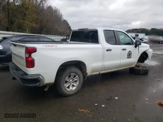 2019 Chevrolet Silverado 1500 Work Truck with VIN 1GCRYAEH2KZ266798, listed as a Copart auction lot 85124214 with 137,663 mi miles and Salvage Title. Bid and sale history available at carsss.com. Image 3.