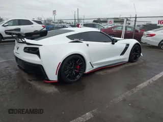 2016 Chevrolet Corvette Z06 3LZ with VIN 1G1YU2D62G5600588, listed as a IAAI auction lot 41194235 with 57,537 mi miles. Bid and sale history available at carsss.com. Image 4.