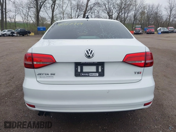 2015 Volkswagen Jetta Sedan 1.8T SE with VIN 3VWD17AJ4FM350619, listed as a IAAI auction lot 41917719 with 135,561 mi miles. Bid and sale history available at carsss.com. Image 16.