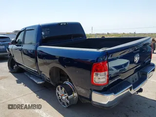 2022 Ram 2500 Big Horn with VIN 3C6UR5DL9NG149414, listed as a IAAI auction lot 42341514 with 102,536 mi miles and . Bid and sale history available at DreamBid. Image 14.