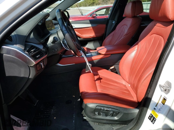 2018 BMW X6 xDrive50i with VIN 5UXKU6C52J0W39147, listed as a Copart auction lot 48183764 with 83,934 mi miles. Bid and sale history available at carsss.com. Image 7.
