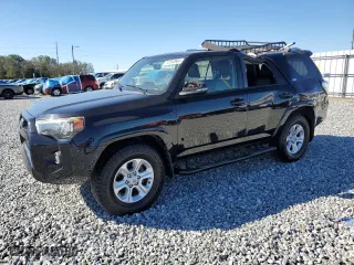 2017 Toyota 4Runner SR5 with VIN JTEZU5JR9H5153864, listed as a Copart auction lot 74784964 with 119,820 mi miles and Salvage Title. Bid and sale history available at carsss.com. Image 1.