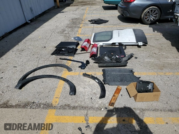 2024 Ford Transit Cargo with VIN 1FTBR1Y84RKB03745, listed as a Copart auction lot 49505745 with 867 mi miles and Clean Title. Bid and sale history available at DreamBid. Image 13.