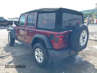 2021 Jeep Wrangler Unlimited Sport S с VIN 1C4HJXDG0MW709711, выставлен на аукционе IAAI как лот 42394165 с пробегом 52 916 миль миль и . История ставок и продаж доступна на DreamBid. Изображение 3.