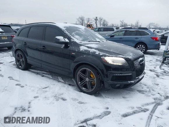 2015 Audi Q7 3.0T S line Prestige with VIN WA1DGAFE0FD015373, listed as a IAAI auction lot 41238539 with 111,161 mi miles. Bid and sale history available at carsss.com. Image 1.
