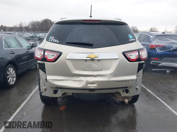 2015 Chevrolet Traverse LT with VIN 1GNKVHKD3FJ119583, listed as a IAAI auction lot 41737718 with 111,630 mi miles and . Bid and sale history available at DreamBid. Image 6.