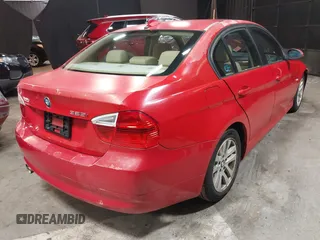 2006 BMW 3 Series 325i with VIN WBAVB13536KX46952, listed as a IAAI auction lot 41631283 with 202,504 mi miles and . Bid and sale history available at DreamBid. Image 4.