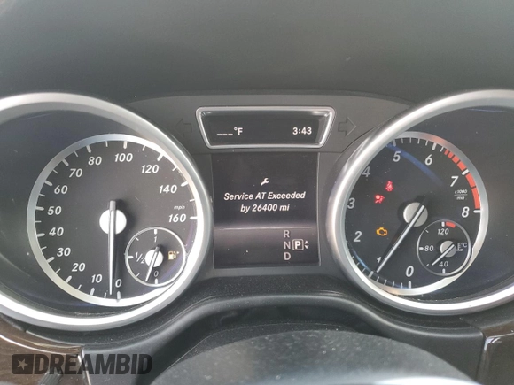 2015 Mercedes-Benz M ML 350 with VIN 4JGDA5JB1FA569935, listed as a Copart auction lot 53106585 with 26,400 mi miles and Salvage Title. Bid and sale history available at carsss.com. Image 9.
