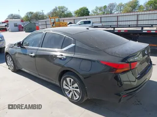 2019 Nissan Altima S with VIN 1N4BL4BV0KC220973, listed as a IAAI auction lot 41826949 with 71,177 mi miles and . Bid and sale history available at DreamBid. Image 3.