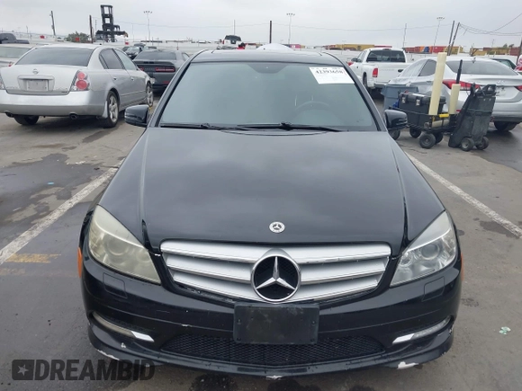 2011 Mercedes-Benz C 300 Sport z VIN WDDGF5EB1BA472313, wystawiony jako IAAI lot #42393658 z przebiegiem 161 373 mil mil oraz . Historia ofert i sprzedaży dostępna na DreamBid. Obrazek 12.