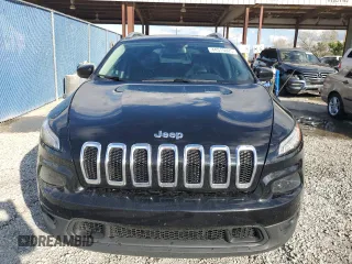 2018 Jeep Cherokee Latitude Plus with VIN 1C4PJLLX3JD534240, listed as a Copart auction lot 44310025 with 121,951 mi miles and Salvage Title. Bid and sale history available at carsss.com. Image 5.