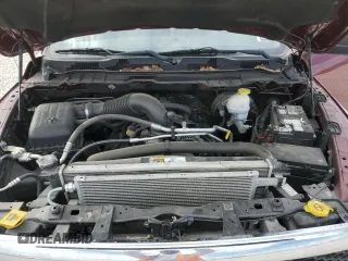 2020 Ram 1500 SLT z VIN 1C6RR7TT7LS101788, wystawiony jako Copart lot #89124205 z przebiegiem 109 046 mil mil oraz Szkoda całkowita • Salvage title. Historia ofert i sprzedaży dostępna na DreamBid. Obrazek 11.