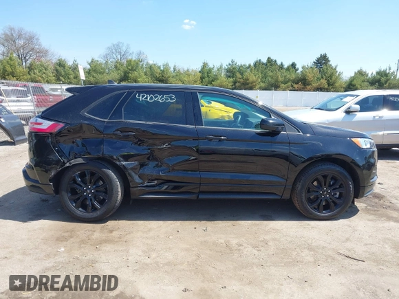 2023 Ford Edge SE с VIN 2FMPK4G92PBA17293, выставлен на аукционе IAAI как лот 42102653 с пробегом 32 617 миль миль и . История ставок и продаж доступна на DreamBid. Изображение 13.