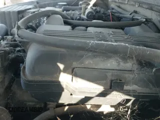 2002 Ford Explorer XLS z VIN 1FMZU62E92ZB71332, wystawiony jako IAAI lot #43428078 z przebiegiem 161 896 mil mil oraz . Historia ofert i sprzedaży dostępna na DreamBid. Obrazek 12.