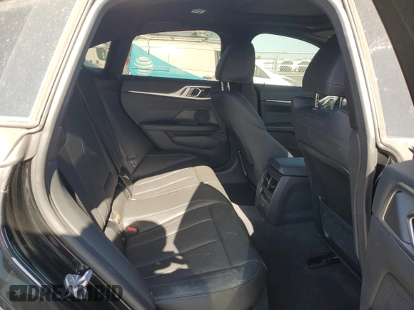 2023 BMW 4 Series 430i с VIN WBA63AV01PFP57025, выставлен на аукционе Copart как лот 60687025 с пробегом 28 514 миль миль и Списание • Salvage title. История ставок и продаж доступна на DreamBid. Изображение 10.