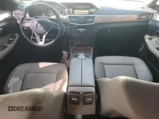 2012 Mercedes-Benz E 350 Luxury z VIN WDDHF8JBXCA622979, wystawiony jako Copart lot #74607944 z przebiegiem 73 045 mil mil oraz Szkoda całkowita • Salvage title. Historia ofert i sprzedaży dostępna na DreamBid. Obrazek 8.