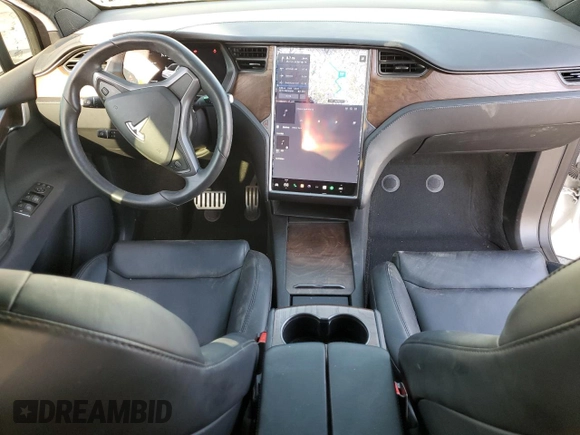2021 Tesla Model X Long Range Plus with VIN 5YJXCBE22MF311576, listed as a Copart auction lot 68583984 with 83,137 mi miles and Salvage Title. Bid and sale history available at carsss.com. Image 8.