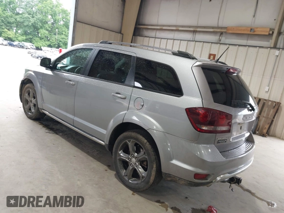 2015 Dodge Journey Crossroad with VIN 3C4PDCGG5FT715438, listed as a IAAI auction lot 42358848 with 170,334 mi miles and . Bid and sale history available at DreamBid. Image 3.