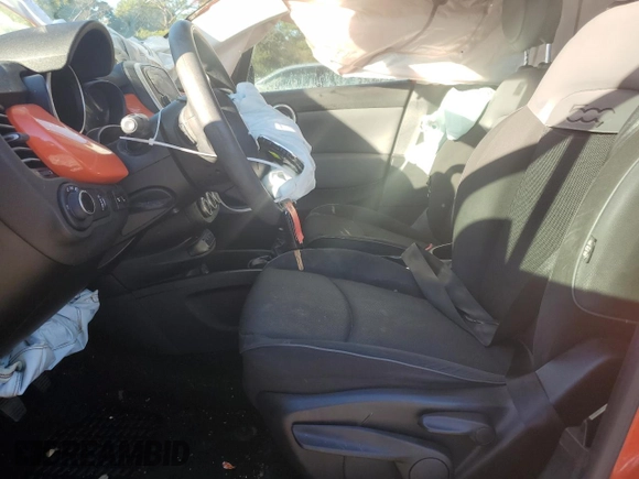 2016 FIAT 500X Pop z VIN ZFBCFXAW0GP334838, wystawiony jako Copart lot #86771474 z przebiegiem 66 426 mil mil oraz Szkoda całkowita • Salvage title. Historia ofert i sprzedaży dostępna na DreamBid. Obrazek 7.