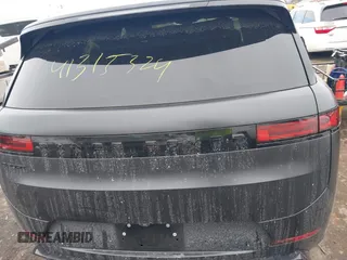2024 Land Rover Range Rover Sport Dynamic SE with VIN SAL1L9FU2RA192323, listed as a IAAI auction lot 41315324 with 5,677 mi miles and . Bid and sale history available at DreamBid. Image 16.