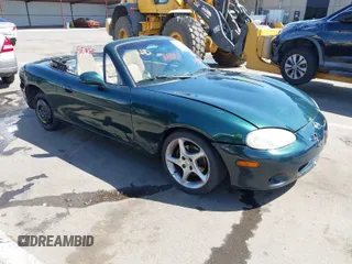 2001 Mazda MX-5 Miata with VIN JM1NB353410203981, listed as a IAAI auction lot 42028077 with Not Provided miles and . Bid and sale history available at DreamBid. Image 1.