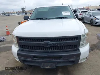 2011 Chevrolet Silverado 1500 LT with VIN 1GCRCSEA5BZ285501, listed as a IAAI auction lot 42194927 with 249,640 mi miles and . Bid and sale history available at DreamBid. Image 12.