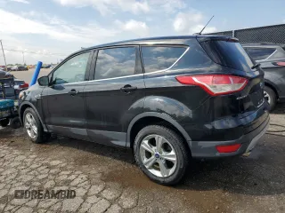 2014 Ford Escape SE z VIN 1FMCU0GX7EUC07212, wystawiony jako Copart lot #58562915 z przebiegiem 129 150 mil mil oraz Czysty tytuł • Clean title. Historia ofert i sprzedaży dostępna na DreamBid. Obrazek 2.