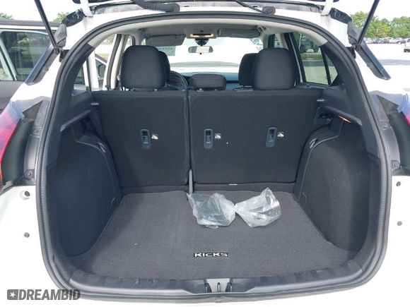 2024 Nissan Kicks SV with VIN 3N1CP5CV6RL544499, listed as a IAAI auction lot 42016884 with 451 mi miles. Bid and sale history available at carsss.com. Image 18.