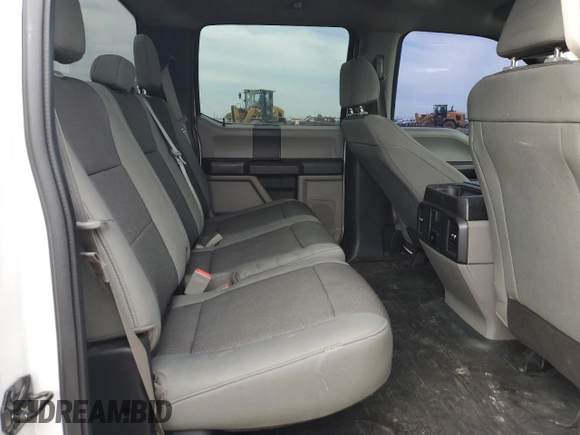 2018 Ford F-150 XL with VIN 1FTEW1E50JFC65370, listed as a Copart auction lot 59222655 with 213,487 mi miles and Salvage title. Bid and sale history available at DreamBid. Image 10.
