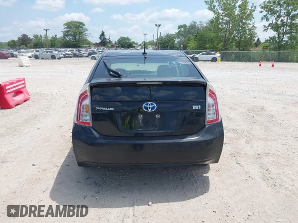 2014 Toyota Prius Four z VIN JTDKN3DU0E0384197, wystawiony jako IAAI lot #42519799 z przebiegiem 511 035 mil mil oraz . Historia ofert i sprzedaży dostępna na DreamBid. Obrazek 16.