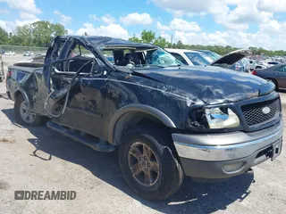 2002 Ford F-150 XL z VIN 1FTRX18L22NA90524, wystawiony jako IAAI lot #42258536 z przebiegiem Nie podano mil oraz . Historia ofert i sprzedaży dostępna na DreamBid. Obrazek 1.
