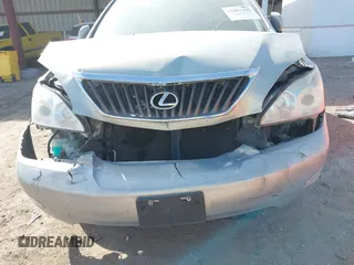 2009 Lexus RX 350 with VIN 2T2HK31U29C131641, listed as a IAAI auction lot 41801599 with 181,910 mi miles and . Bid and sale history available at DreamBid. Image 6.