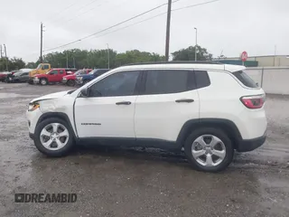 2018 Jeep Compass Latitude with VIN 3C4NJCBB9JT495368, listed as a IAAI auction lot 42232226 with 44,143 mi miles and . Bid and sale history available at DreamBid. Image 14.