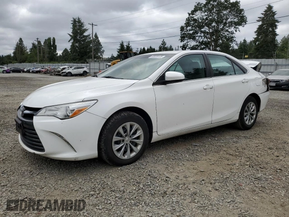 2017 Toyota Camry XLE z VIN 4T1BF1FK2HU332561, wystawiony jako Copart lot #60039135 z przebiegiem 79 031 mil mil oraz Szkoda całkowita • Salvage title. Historia ofert i sprzedaży dostępna na DreamBid. Obrazek 1.