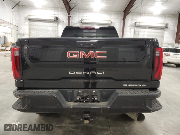 2024 GMC Sierra 3500HD Denali z VIN 1GT49WEY5RF308915, wystawiony jako Copart lot #72927244 z przebiegiem 18 383 mil mil oraz Szkoda całkowita • Salvage title. Historia ofert i sprzedaży dostępna na DreamBid. Obrazek 6.