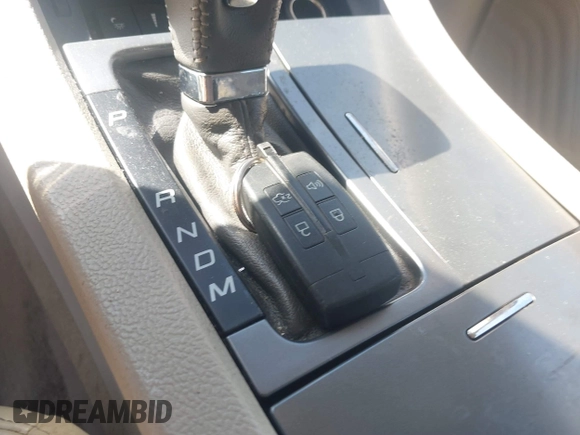 2011 Ford Taurus Limited with VIN 1FAHP2FW1BG121044, listed as a IAAI auction lot 41864054 with 217,929 mi miles and . Bid and sale history available at carsss.com. Image 11.