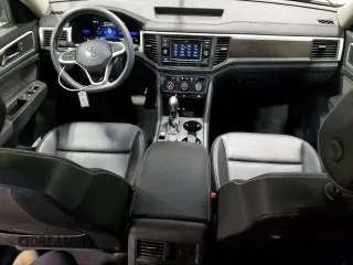 2022 Volkswagen Atlas SE z VIN 1V2LP2CA2NC559210, wystawiony jako Copart lot #44825045 z przebiegiem 43 511 mil mil oraz Szkoda całkowita • Salvage title. Historia ofert i sprzedaży dostępna na DreamBid. Obrazek 8.