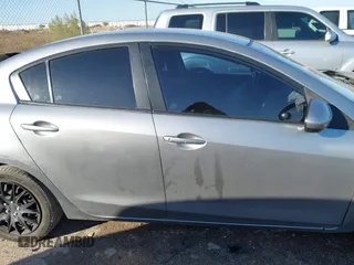 2010 Mazda 3 i SV with VIN JM1BL1SF4A1106342, listed as a IAAI auction lot 41059889 with 172,579 mi miles and . Bid and sale history available at DreamBid. Image 13.