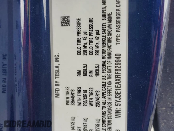 2024 Tesla Model 3 with VIN 5YJ3E1EAXRF829940, listed as a Copart auction lot 47689675 with 7,992 mi miles and Salvage Title. Bid and sale history available at carsss.com. Image 14.